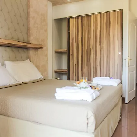 Aparthotel Socrates Plaza Prínos