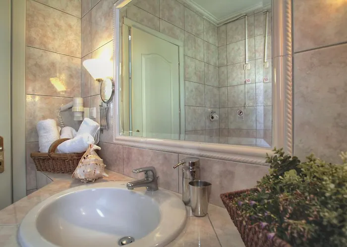 Socrates Plaza Aparthotel