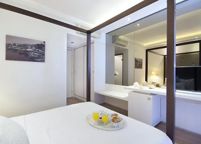 Aparthotel Socrates Plaza